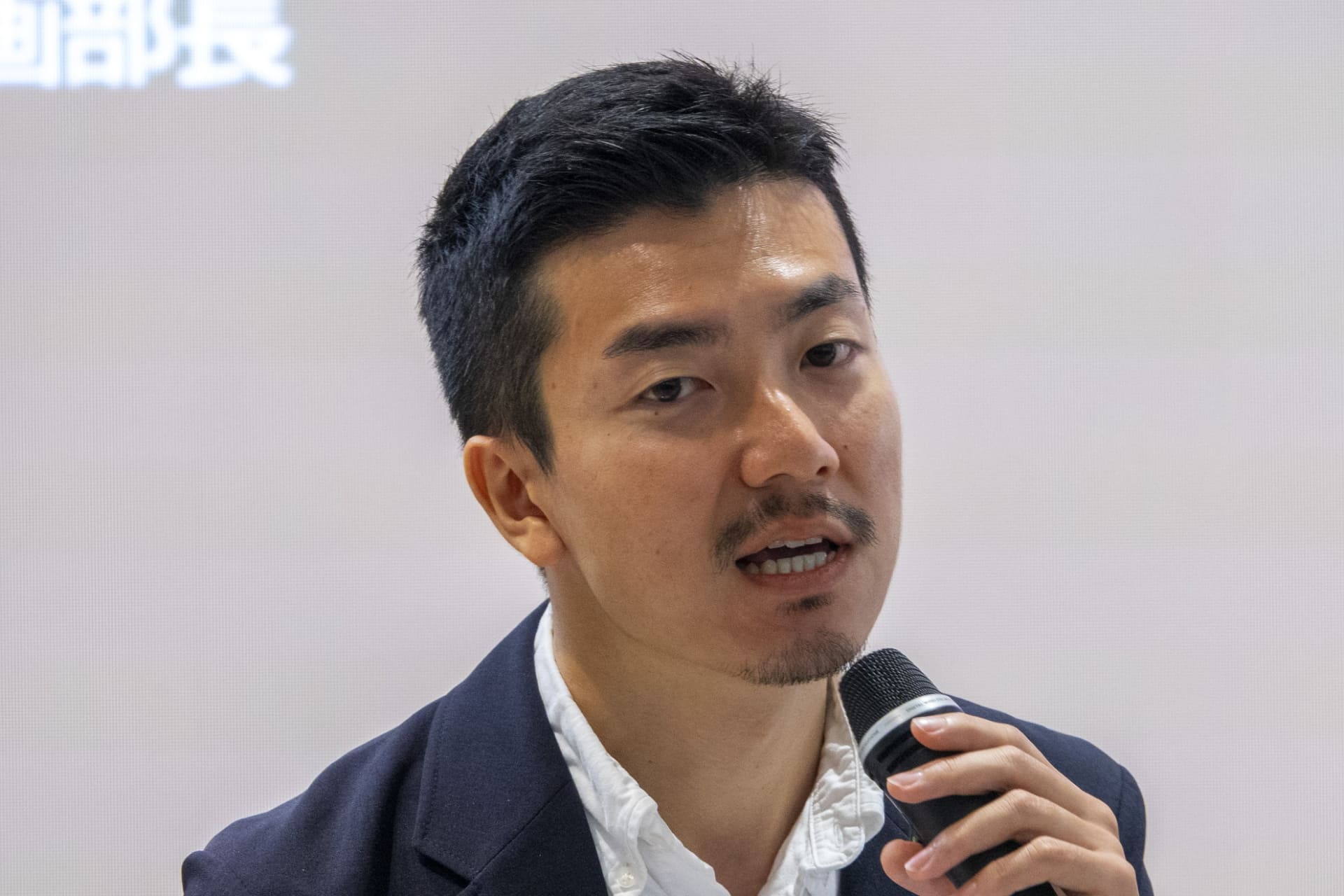 商品企画部長の清水寛幸氏