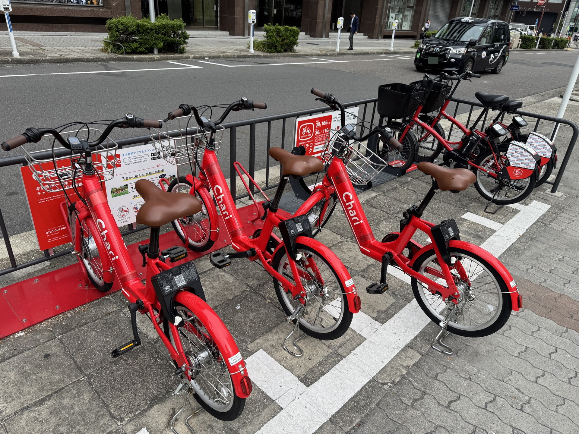 東京ではエリアが限定されているため「チャリチャリ」だが、名古屋では中心部を主体として広範囲に展開しているようだ