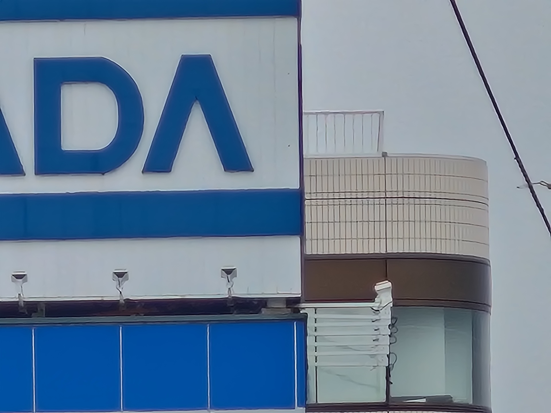 30倍デジタルズーム