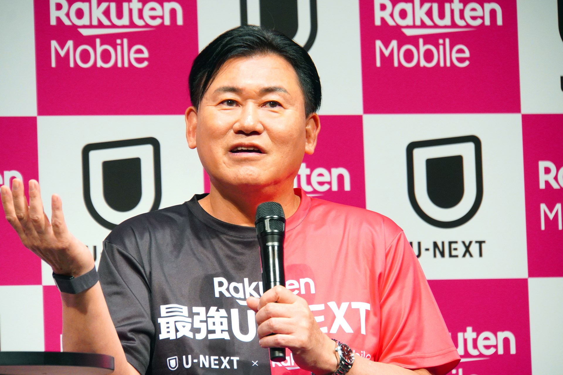 三木谷氏も、データを使う人向けと語っていた