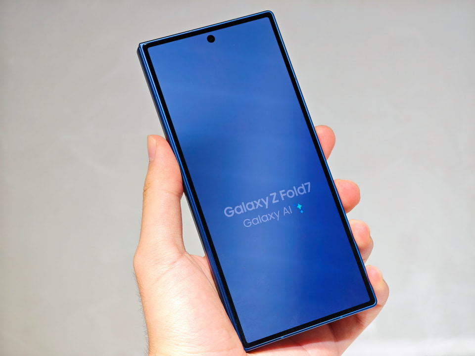 サムスンが「Galaxy Z Fold7」発表 フォルダブルスマホなのに薄さ8.9mm