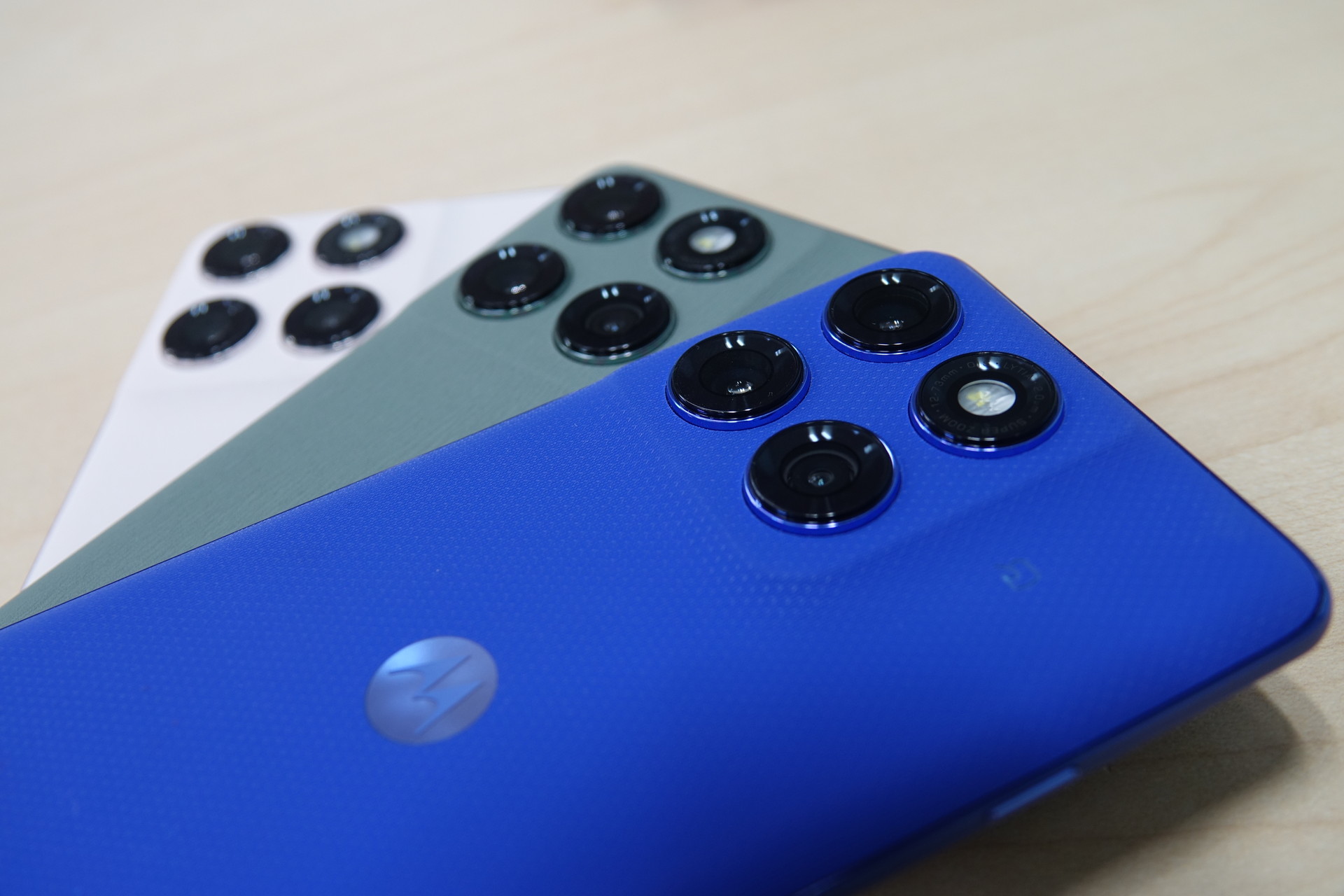 edge 60 pro