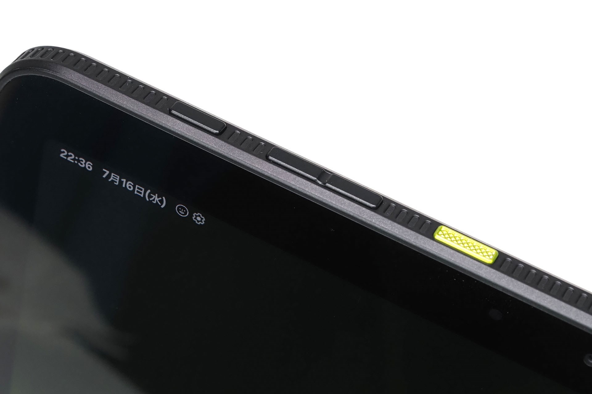 端末上部（横位置での左側）にはサイドボタン（電源ボタン）、音量ボタン、アクティブボタン（アクティブキー）が並ぶ。アクティブボタンはアプリの起動やバーコードのスキャンなど機能を割り振れる。