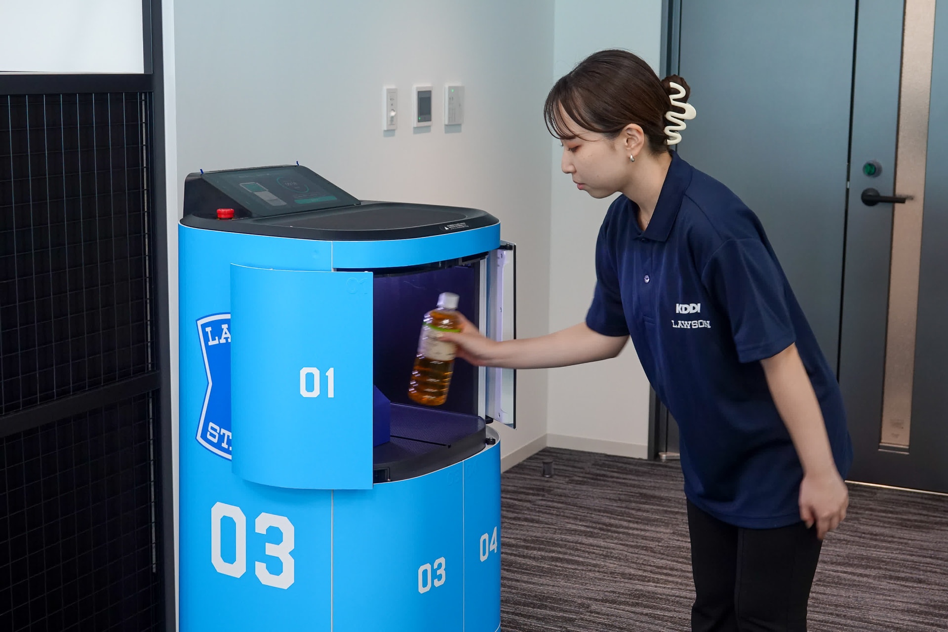 配送ロボットもゲートを通過できる