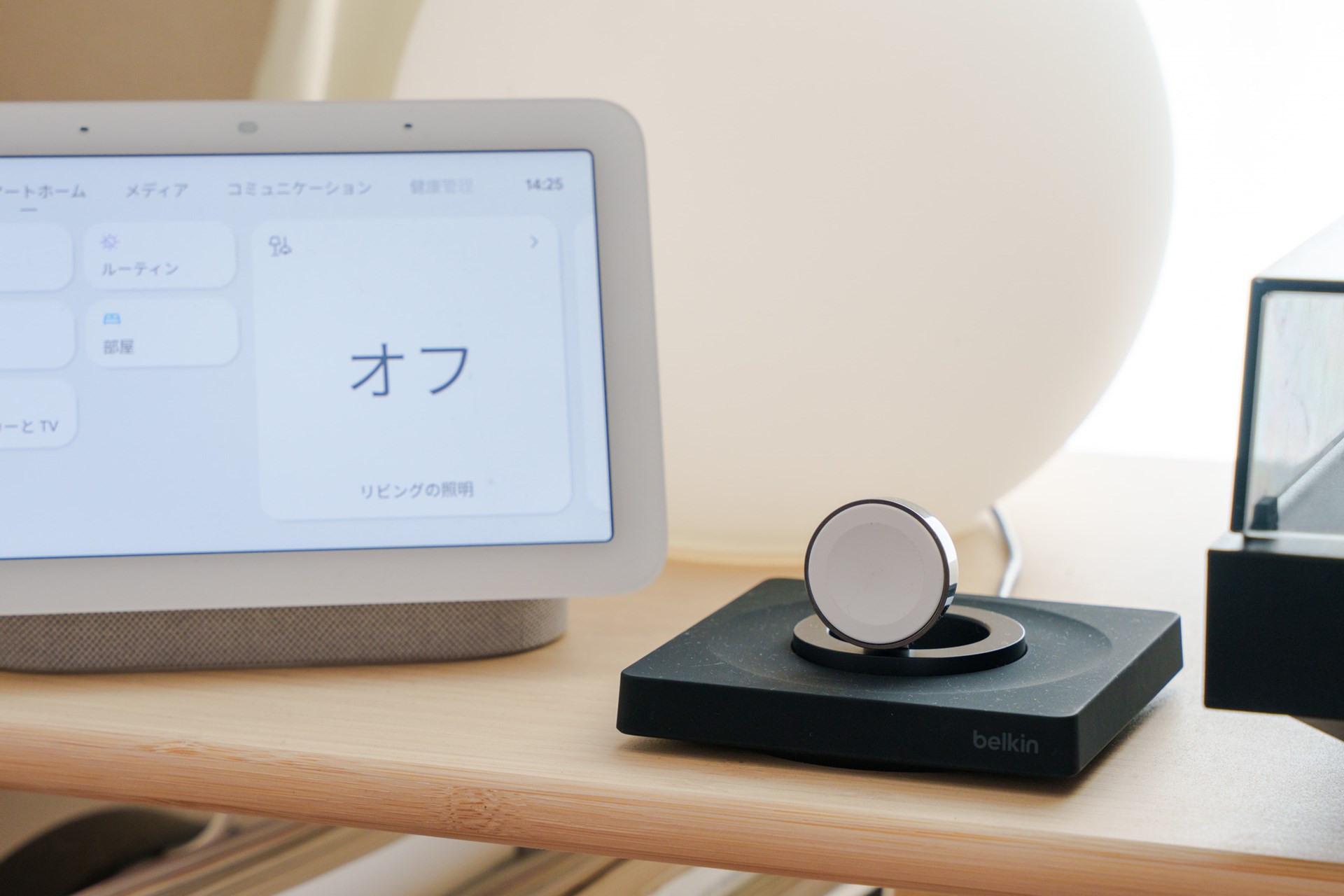 ナイトスタンドモードにも対応している