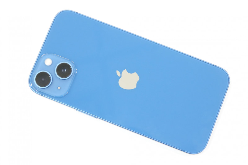 iPhone 13
