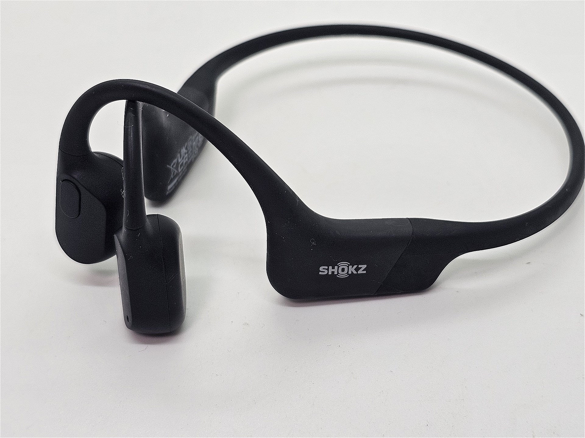ランニングの相棒として欠かせないShokzの「Open Run Mini」