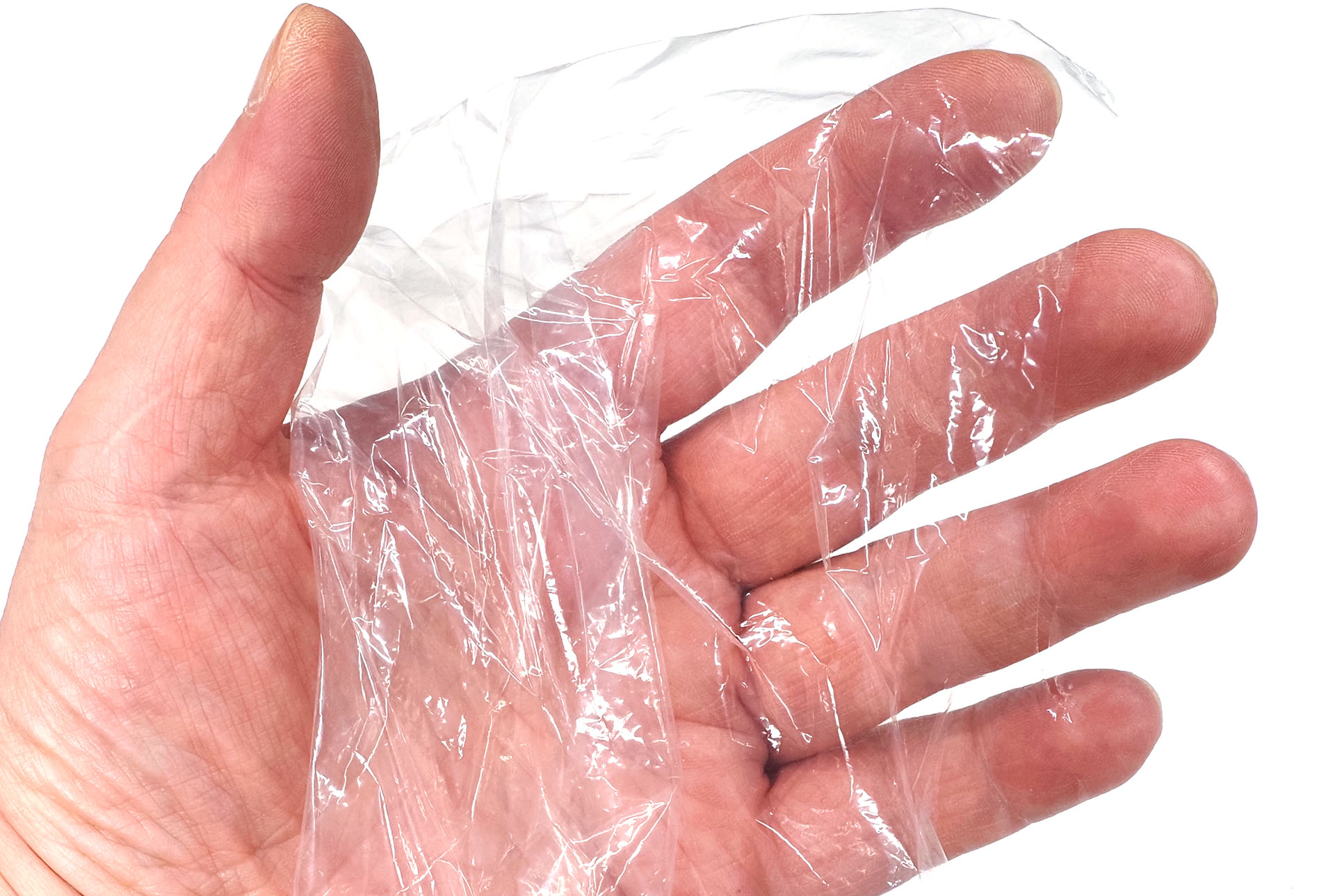 薄くて透明度が高い。台所で使う保存向けのビニール袋をシートにしたような感じ。