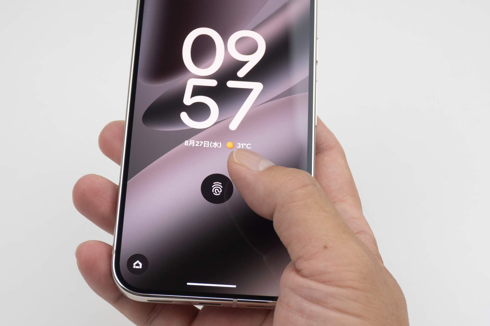 指紋認証センサーはディスプレイ一体型