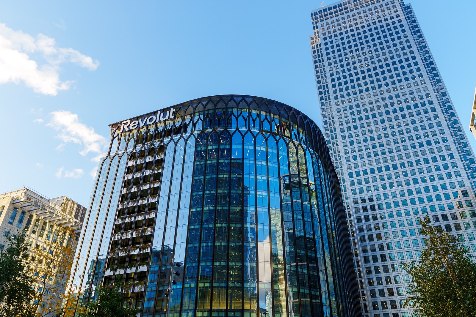 ロンドンのカナリーワーフにはRevolutの本社があります