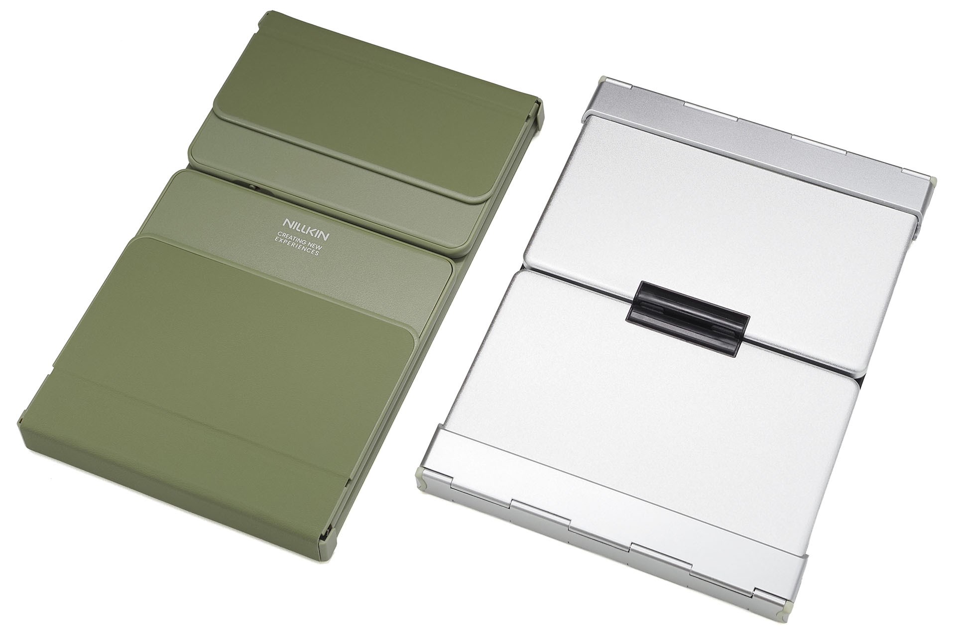 NILLKINブランド品と比べると、携帯性の差はあまりない。