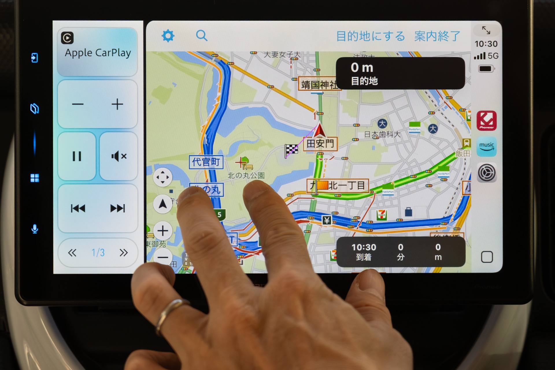 画面は見やすく、タッチ操作で軽快に操作できる