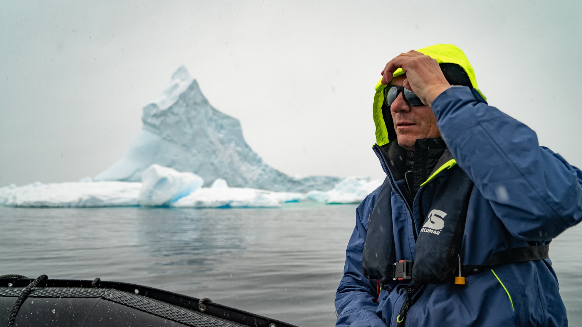 Journey to Antarctica to Find Emperor Penguins（CNN）