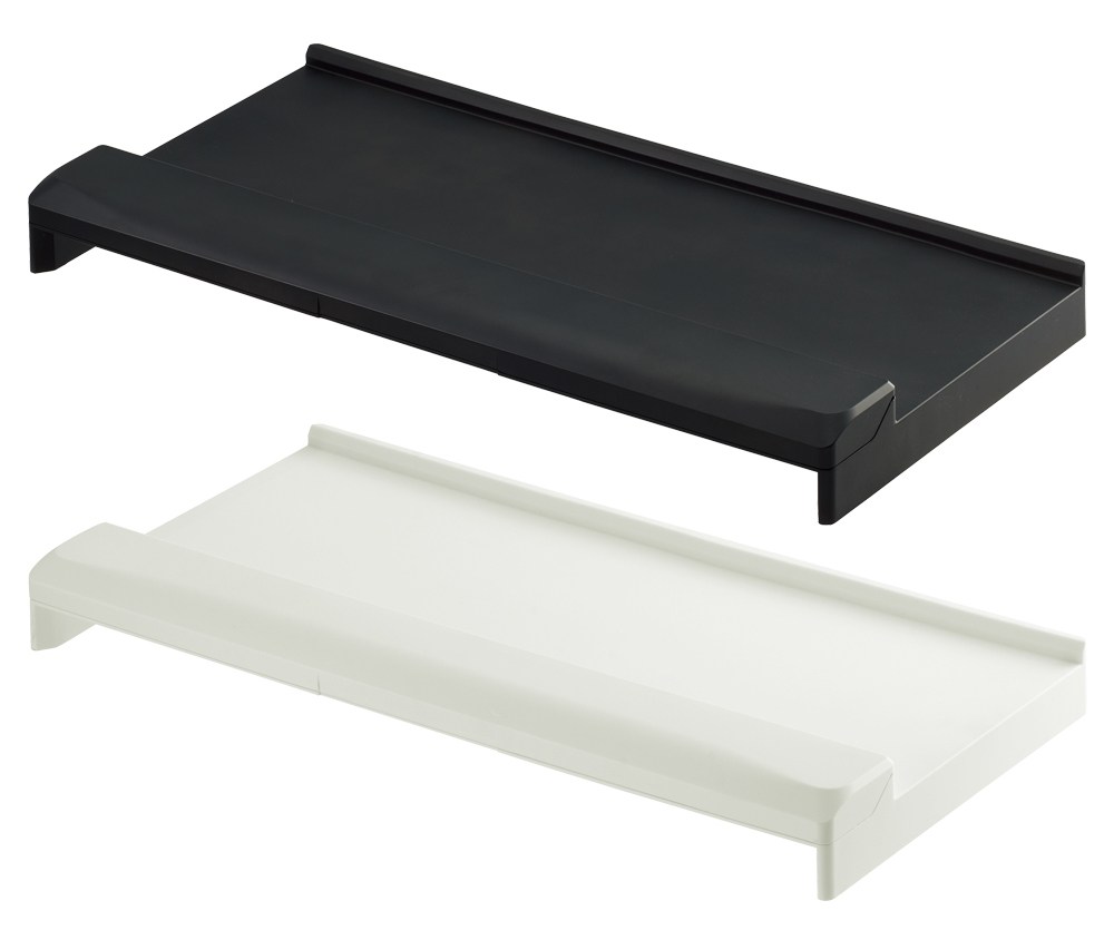 スタンドはABS樹脂製。キーボードスタンドというイメージからすると拍子抜けするほど軽く、重さは429g（実測値）。カラーはオフホワイトとブラックがある。※画像はLIHIT LAB.製品情報ページより抜粋。