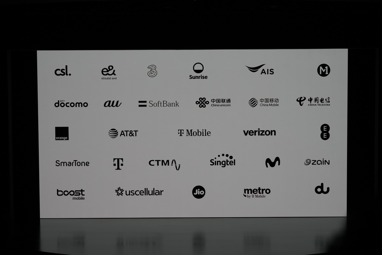 アップルの発表会で示された、Apple Watchの5G通信に対応する携帯電話キャリア