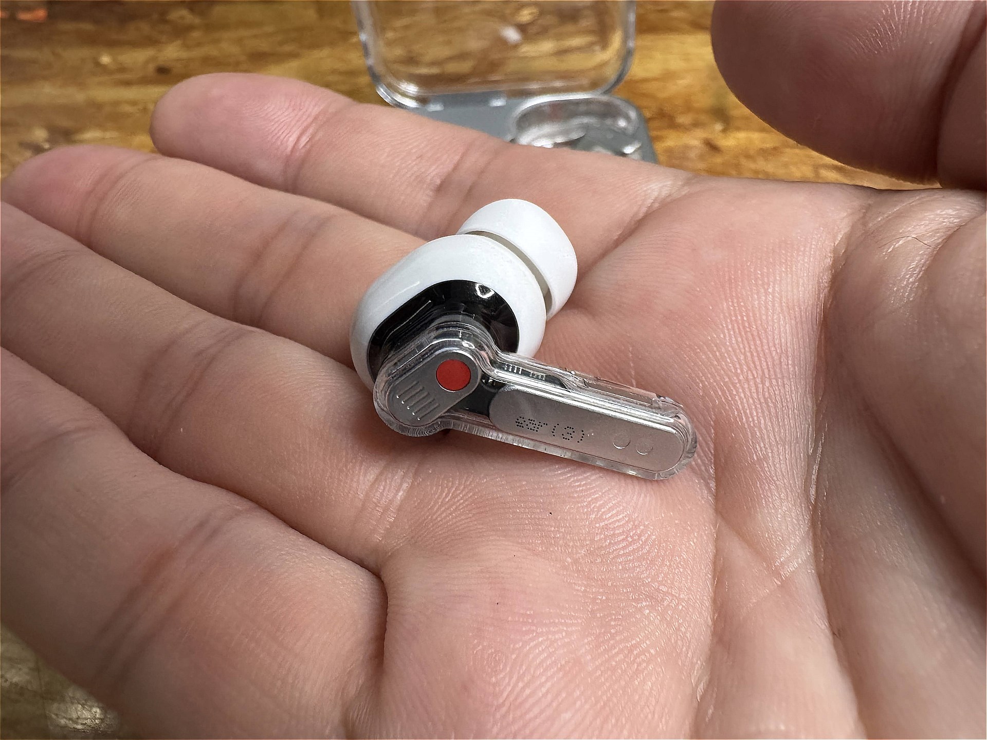 金属パーツも増えて、見た目の質感もアップ