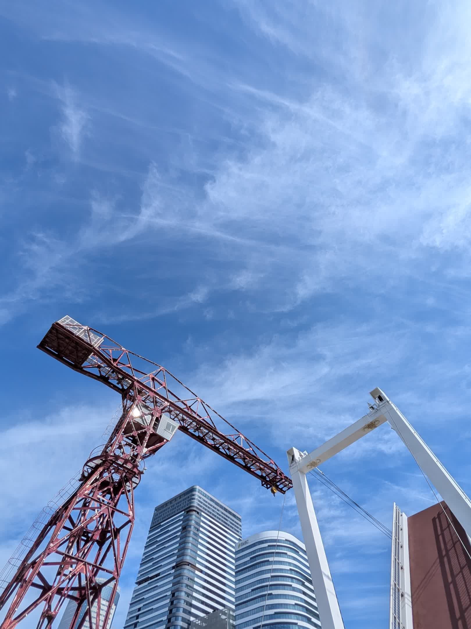 ウルトラワイドカメラの写り。クリアで発色もよくのびやかな描写だ