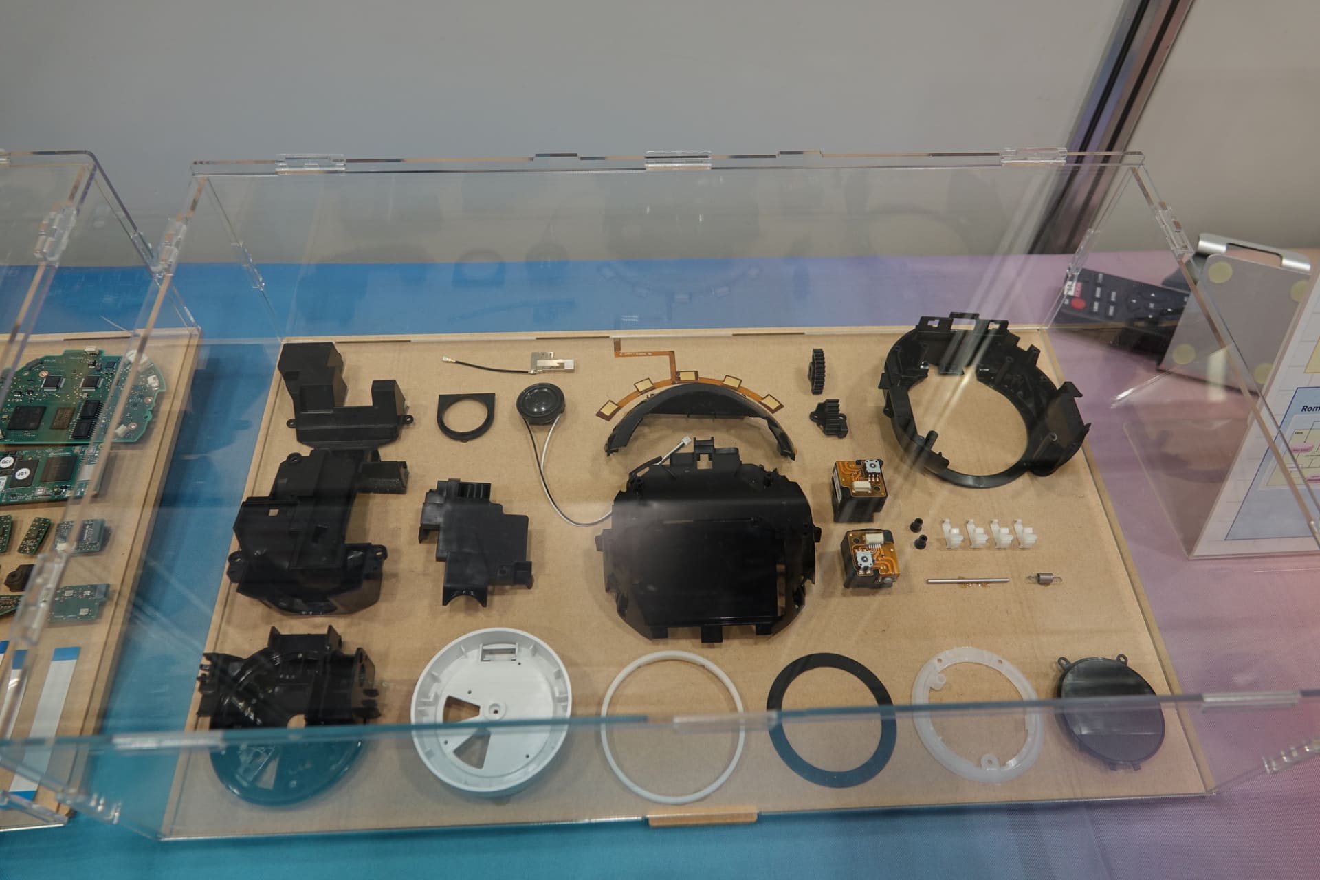 ロミィの“内側”を見られる展示も……