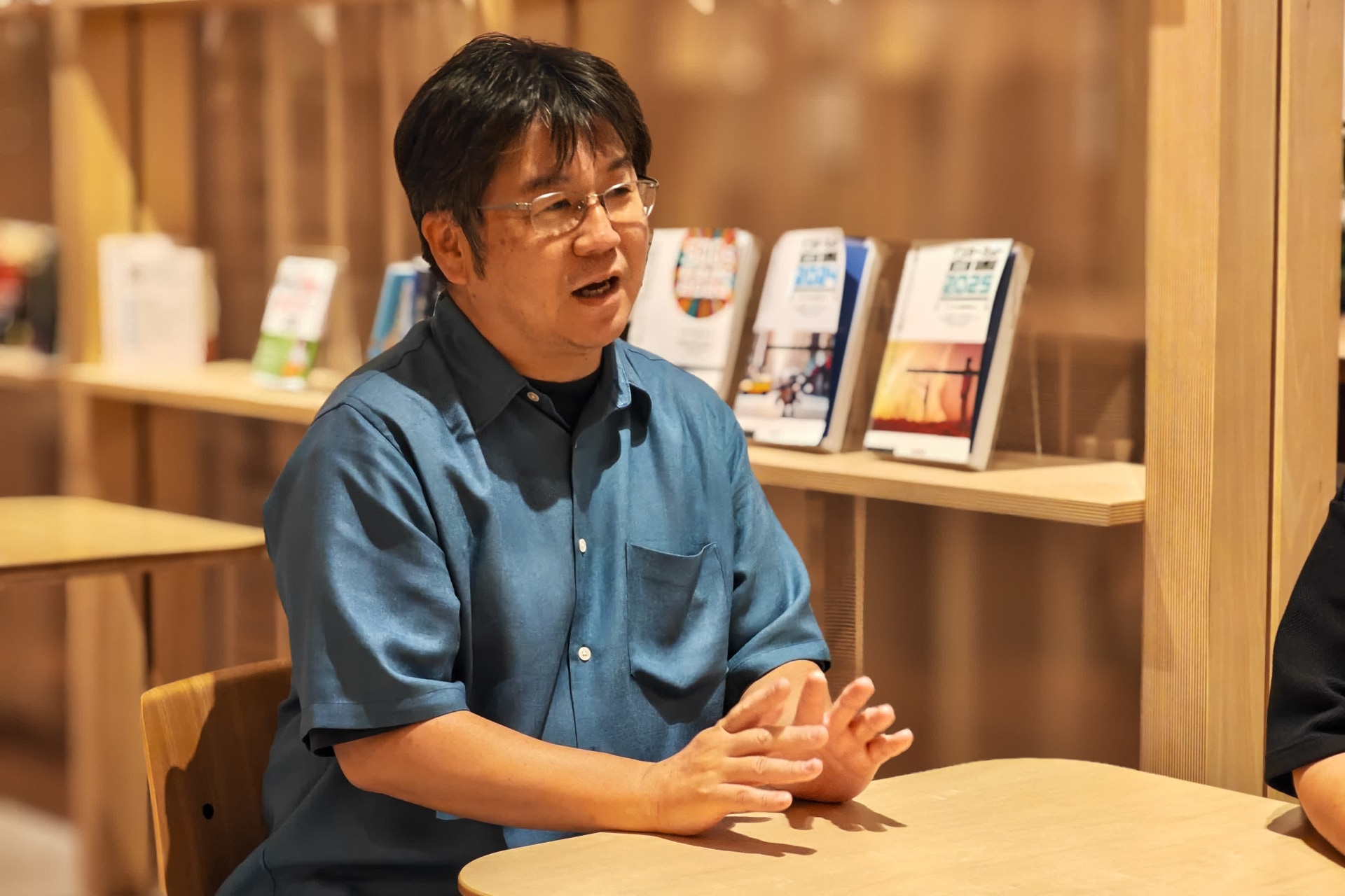石川氏