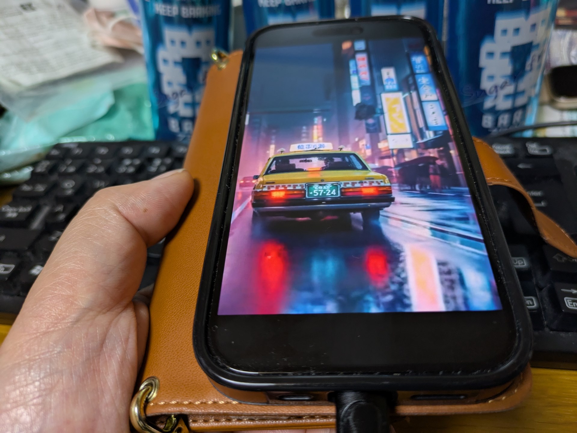 Webサーバー上からのデータが見えるので、作った動画はスマホからも見える。これがやりたくて、徹夜してがんばったのだ！