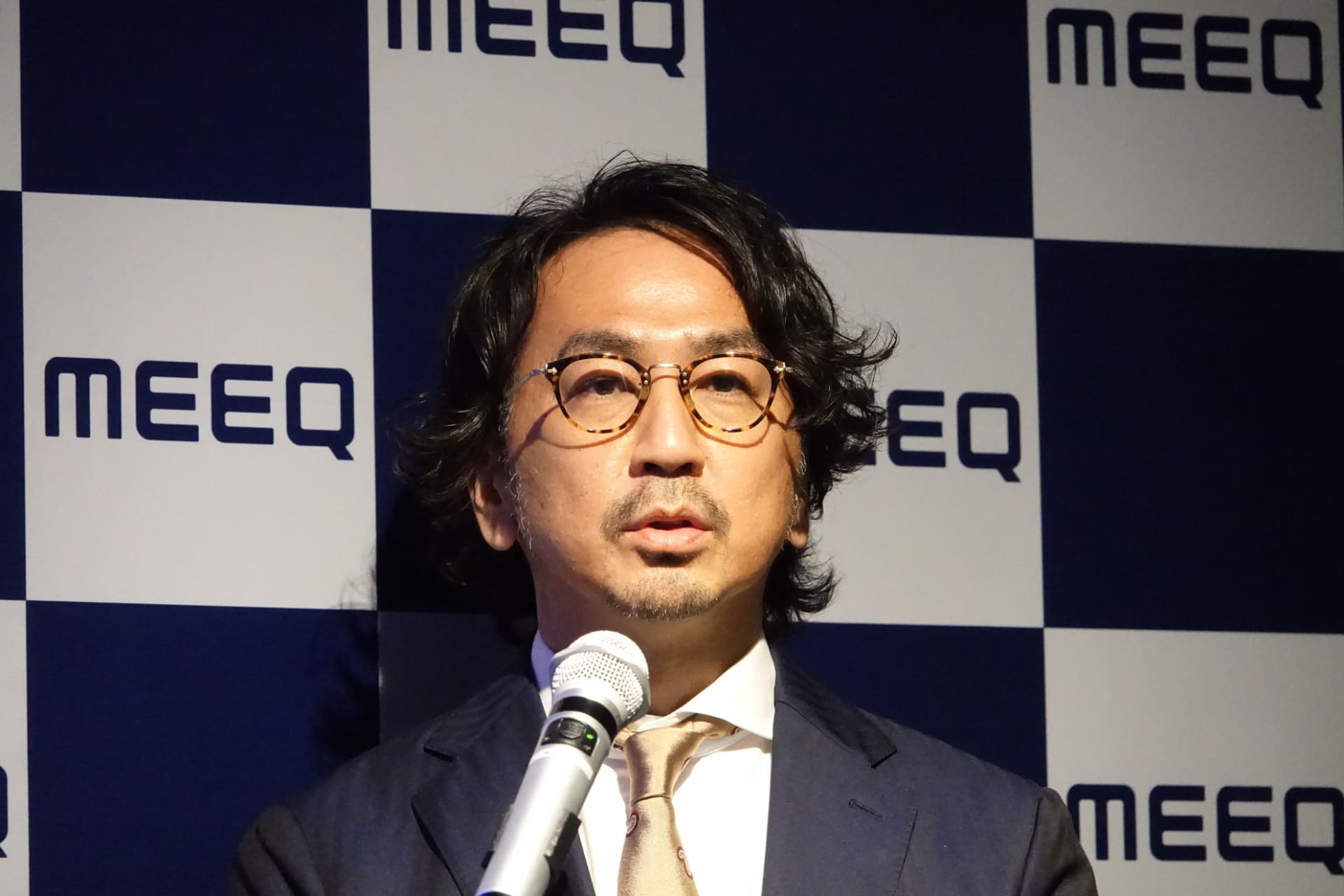 ミークモバイル代表取締役社長の小林敏範氏