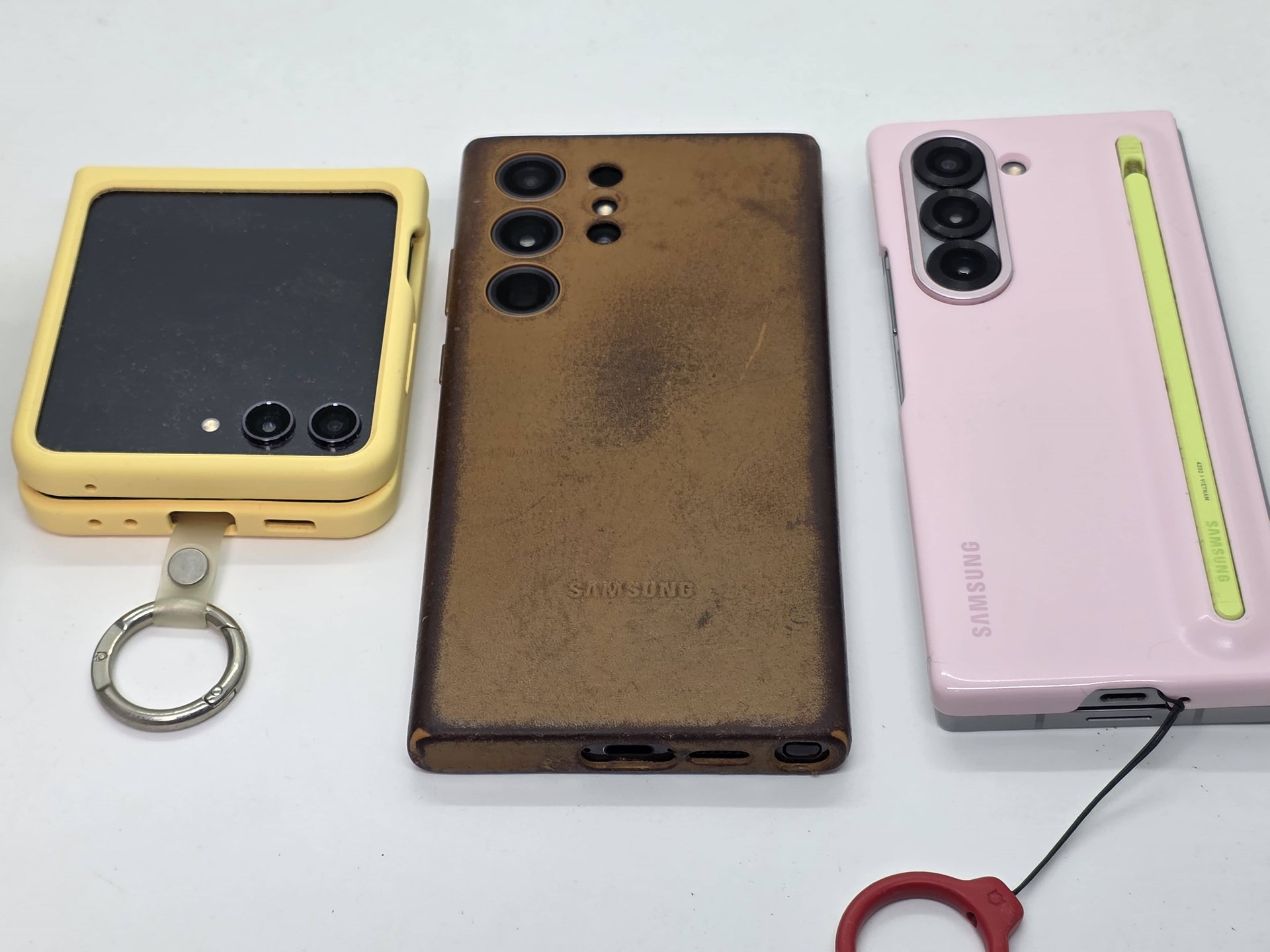 筆者が使っていたGalaxyスマホ。いずれも「デュアル録画」には非対応