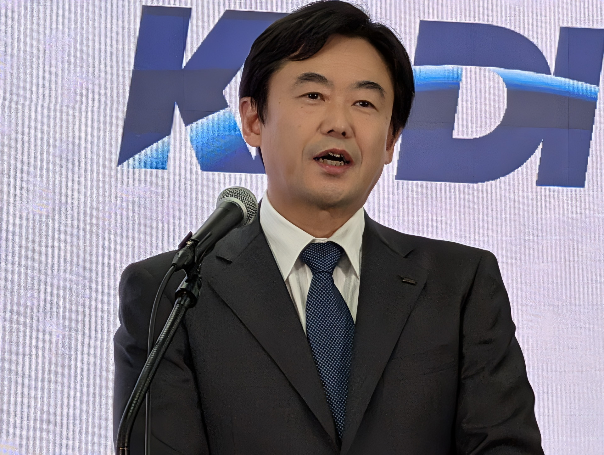 KDDIの松田浩路社長