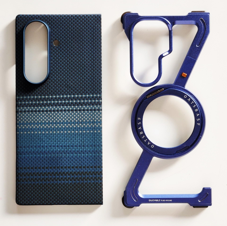 Blue on Blueの極致！ Galaxy Z Fold7のケースに”AeroFrame Bumper for