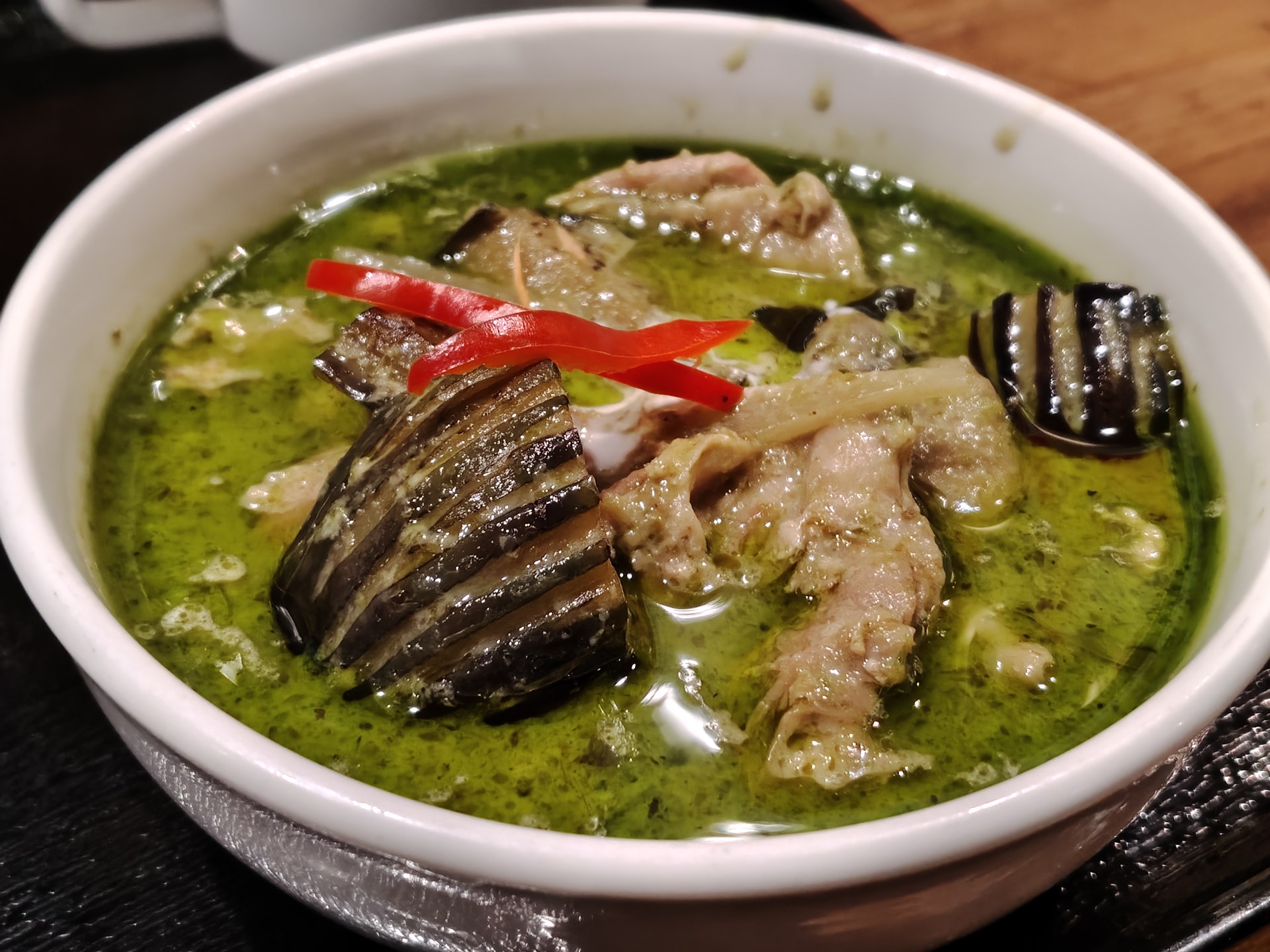 料理も暖かみのある写真に仕上がった