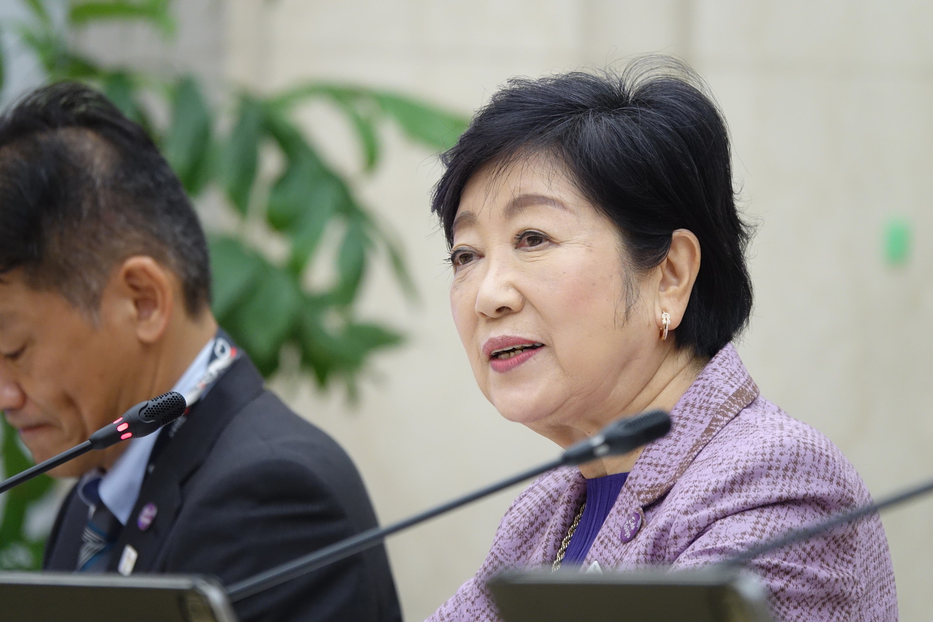 小池百合子都知事