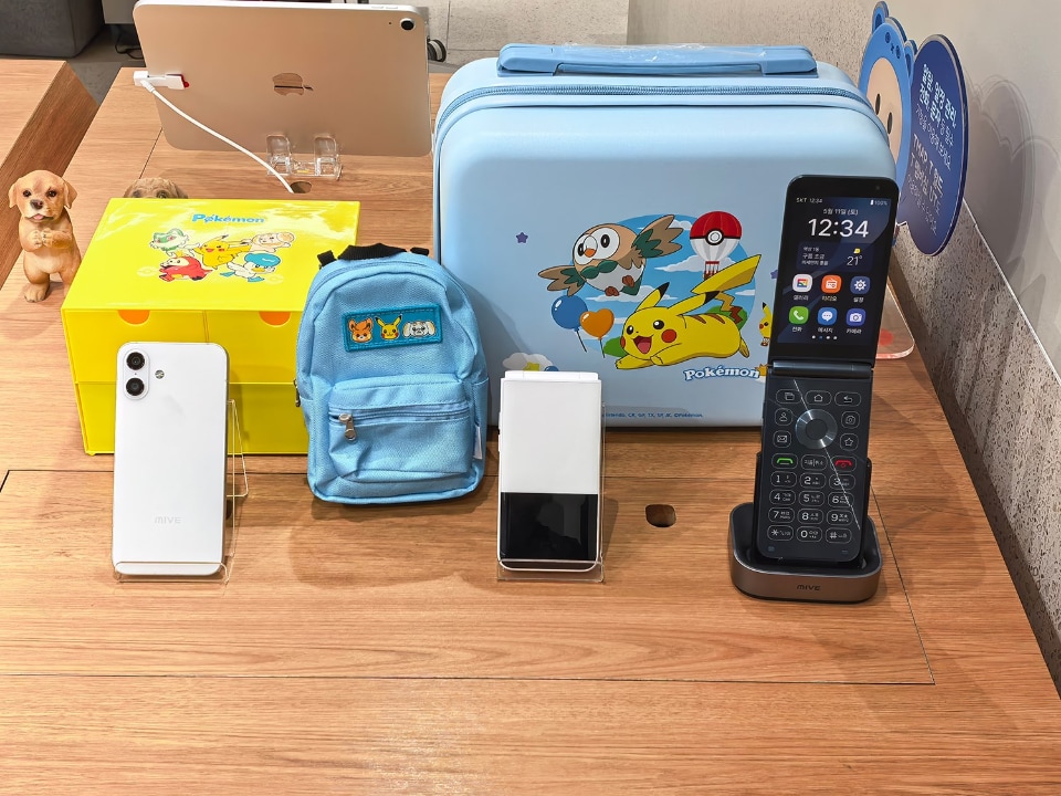 韓国の謎スマホメーカーの「STYLE FOLDER 2」は日本でも通用するガラホ