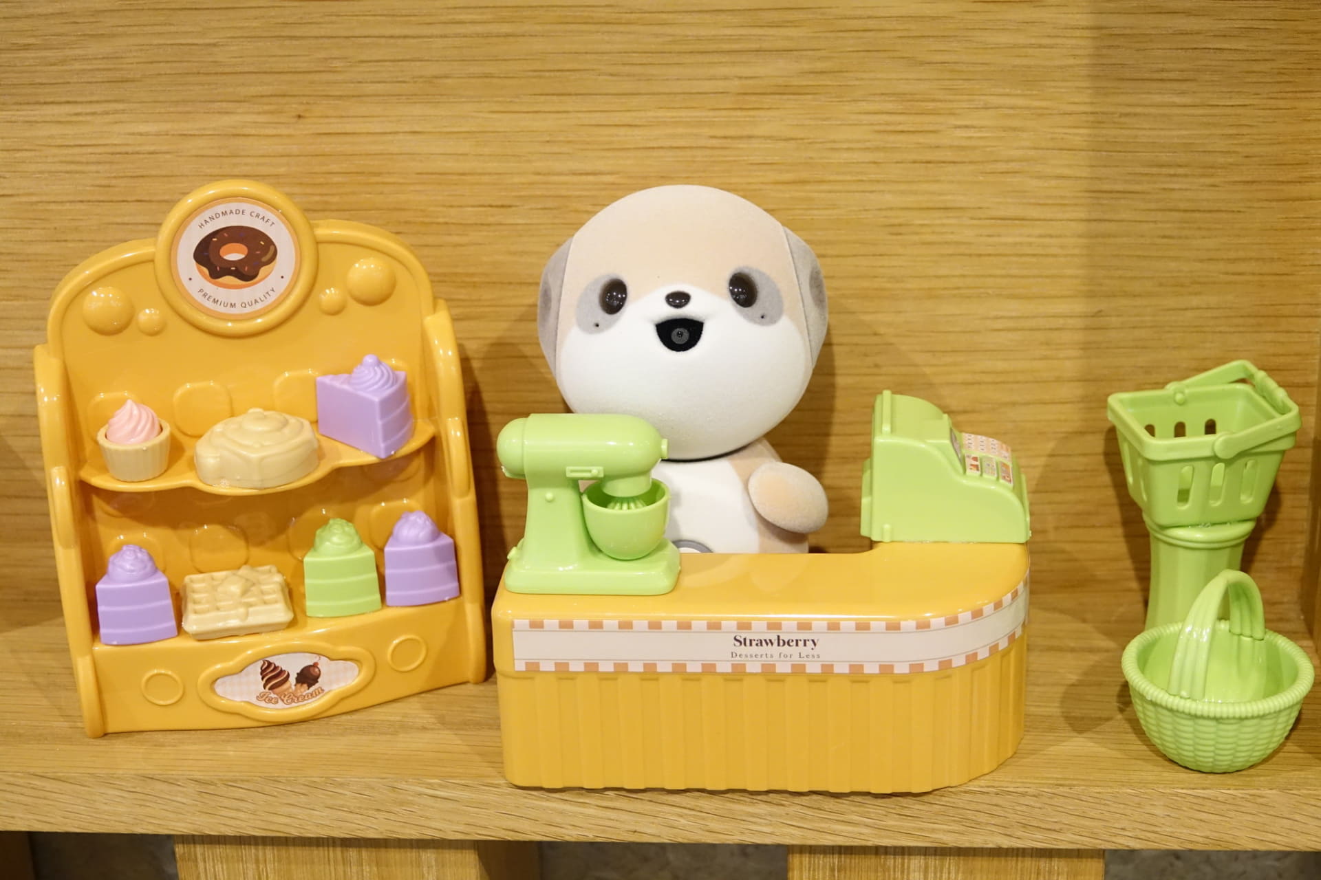 さまざまなシチュエーションのポケともがお出迎え