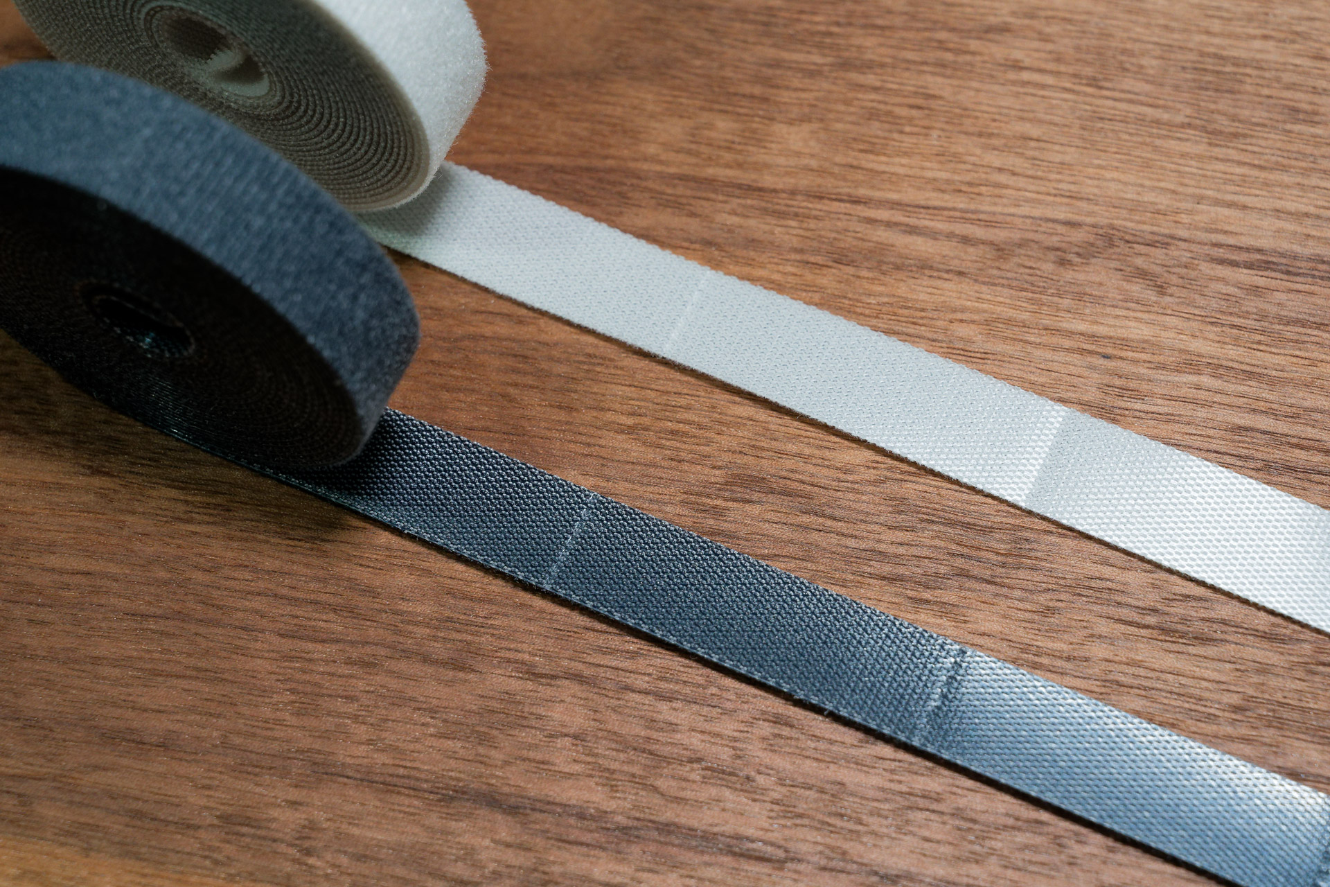 ミシン目になっているところがうっすらと見える