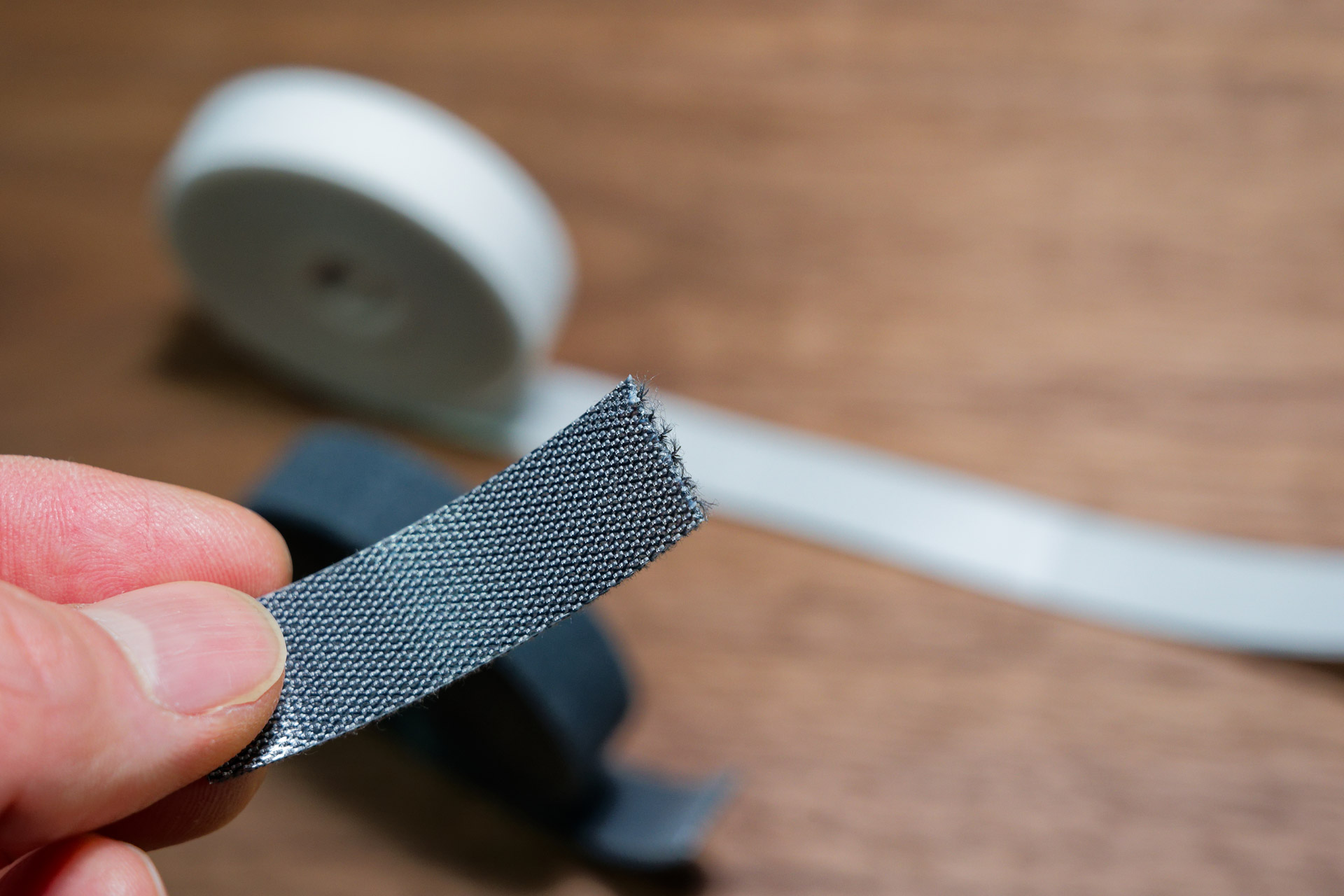 ちぎってみると、こんな感じ。ポロポロとした細かいゴミは出ない