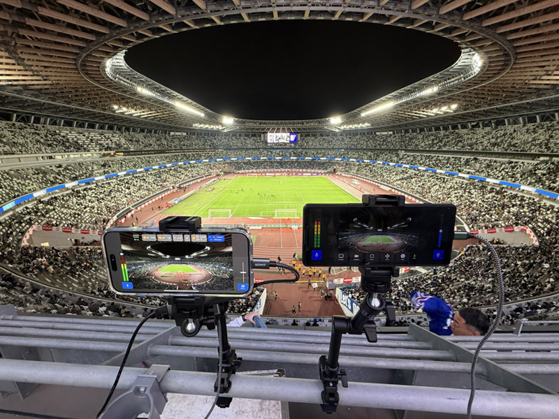 中継現場の様子