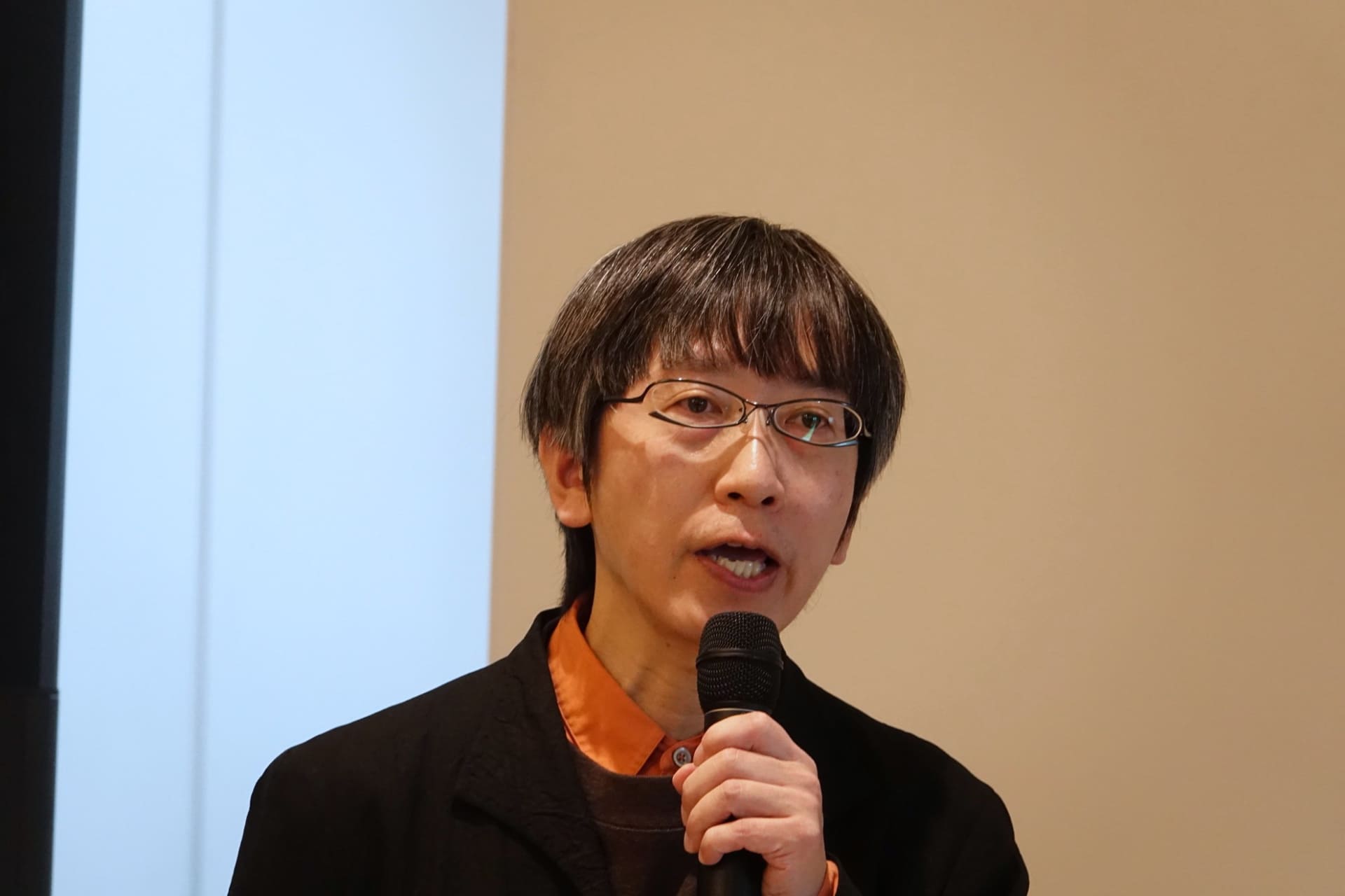 au Design projectプロデューサーの砂原哲氏