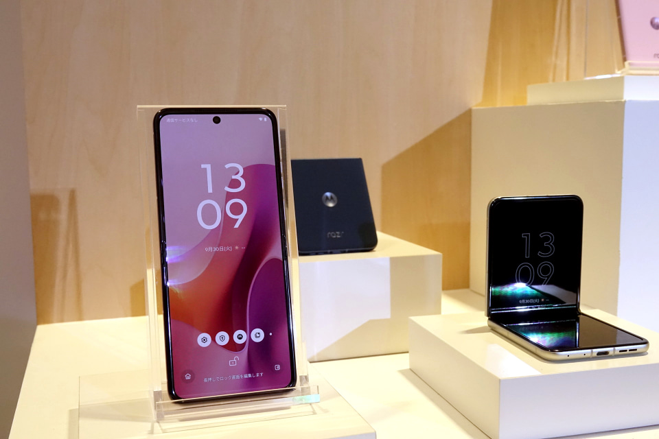 IIJmioの「motorola razr 60」がセール、MNPで9.9万円に - ケータイ Watch