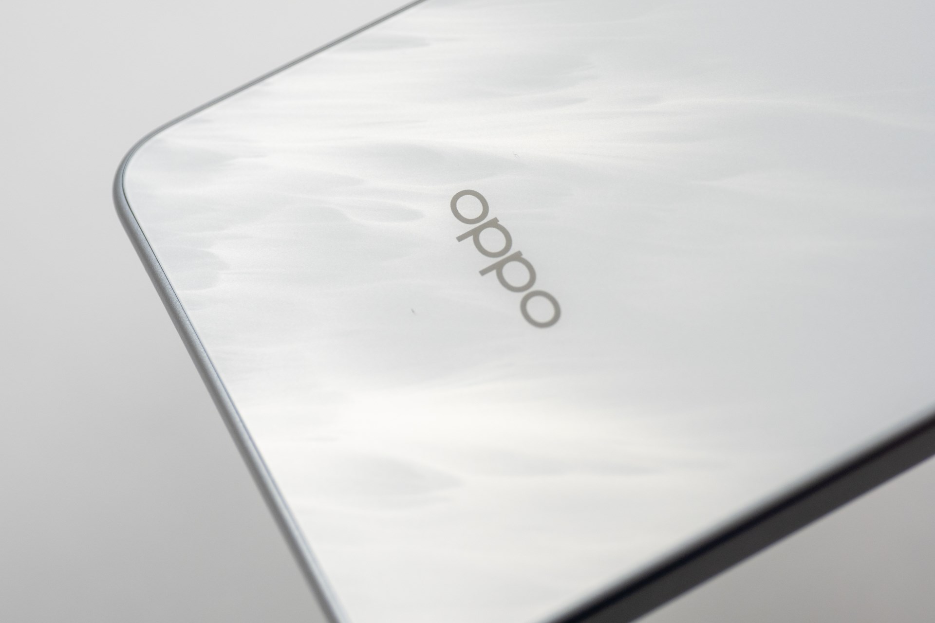 サラサラとした感触が心地よい背面