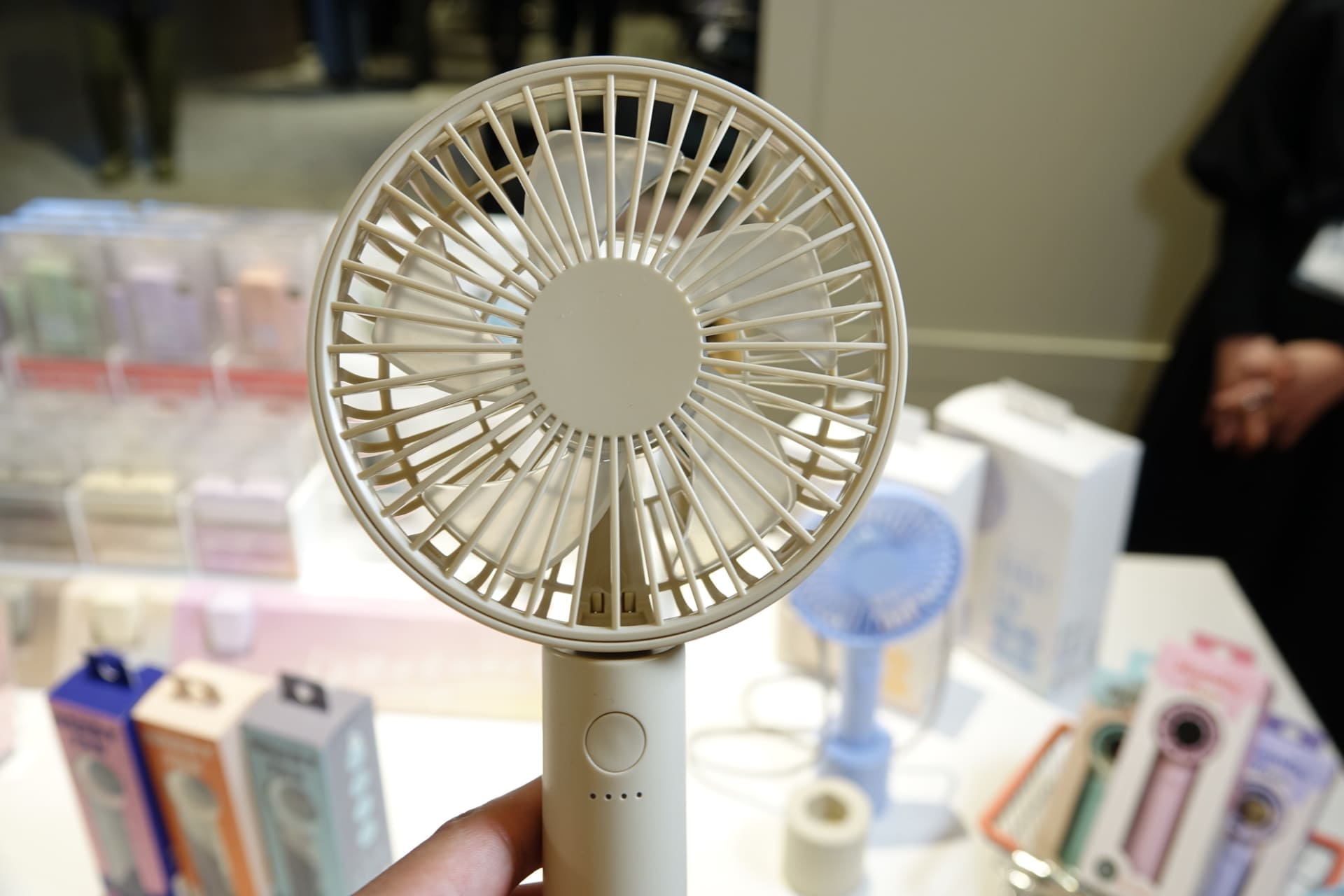 首部分は折りたためる