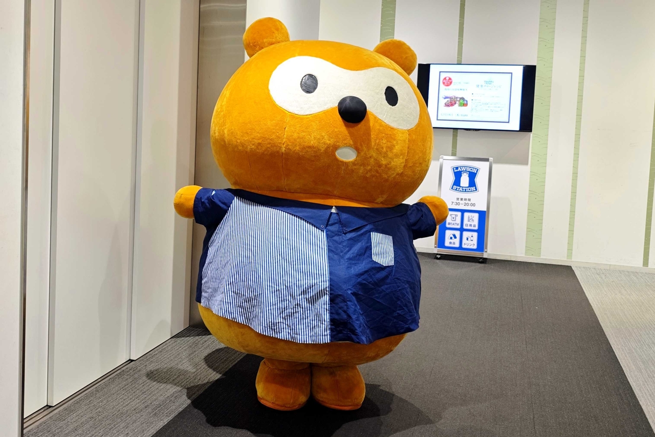 開店にはPontaも駆けつけた