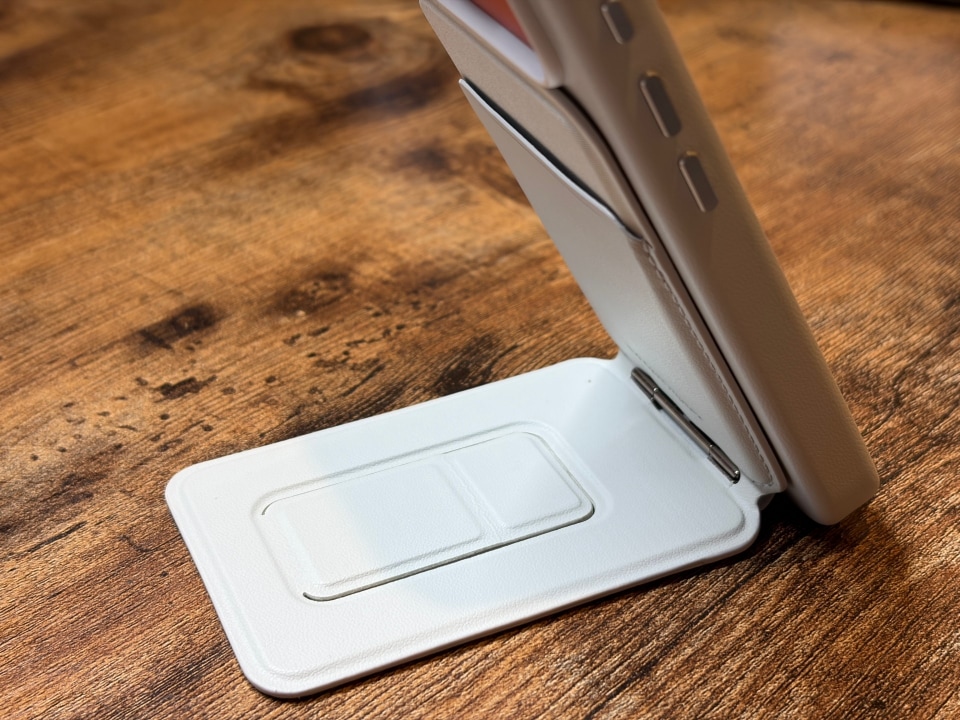 あらゆるシーンに対応できるMOFTのiPhone 17 Pro用Creative Gift Box