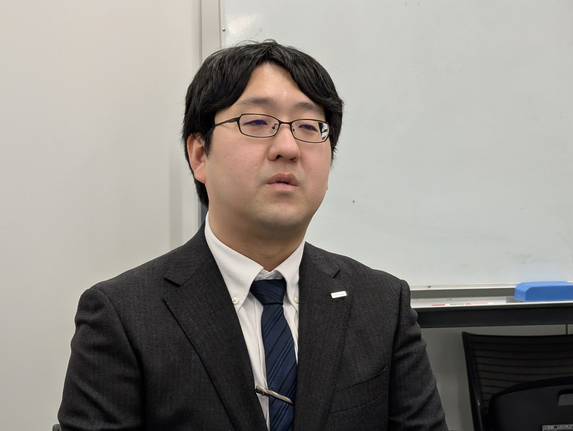 合田氏