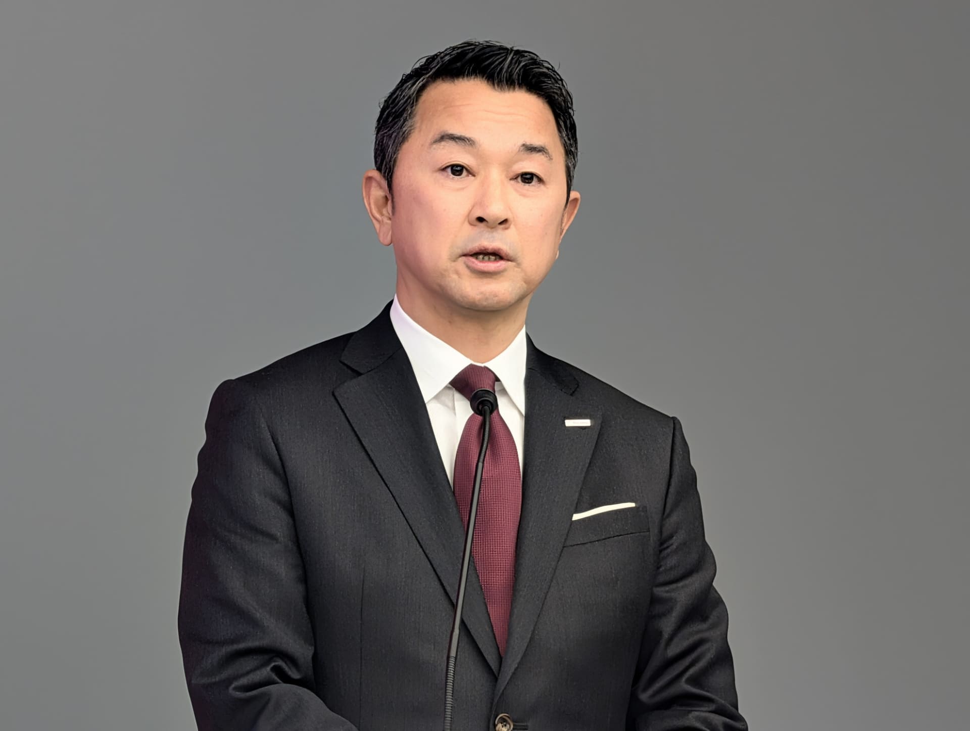 ドコモ代表取締役社長の前田義晃氏