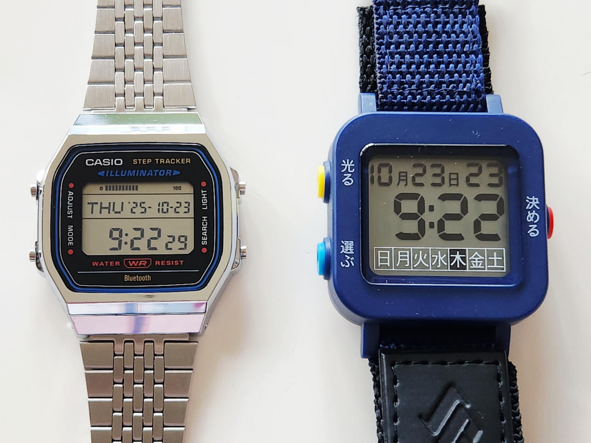 定番のデジタルウォッチ（チープカシオなど）との比較。日本語表示とフォントの太さが際立つ