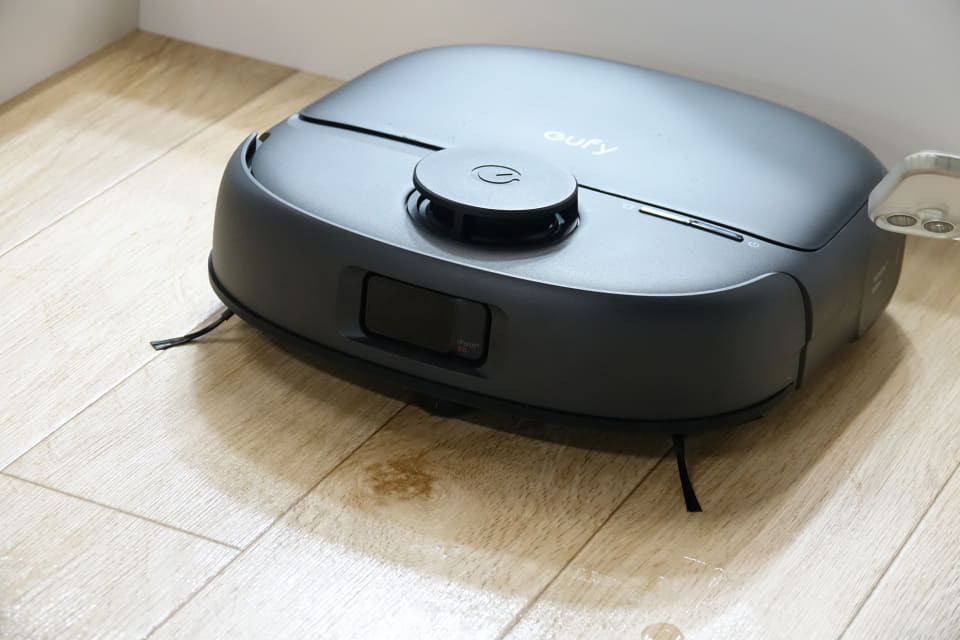 Ankerからロボット掃除機「Eufy Robot Vacuum Omni C28」が登場、10万