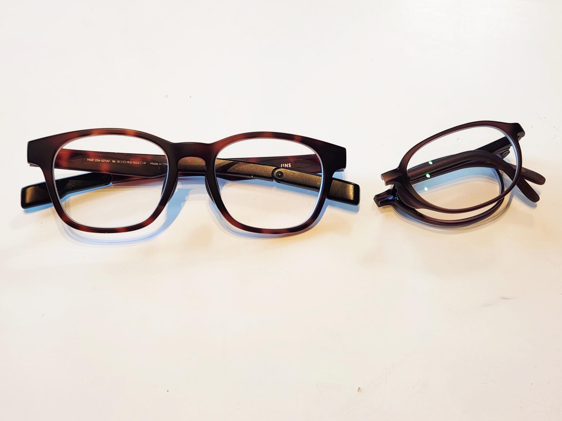 折りたたみ構造が分かる状態