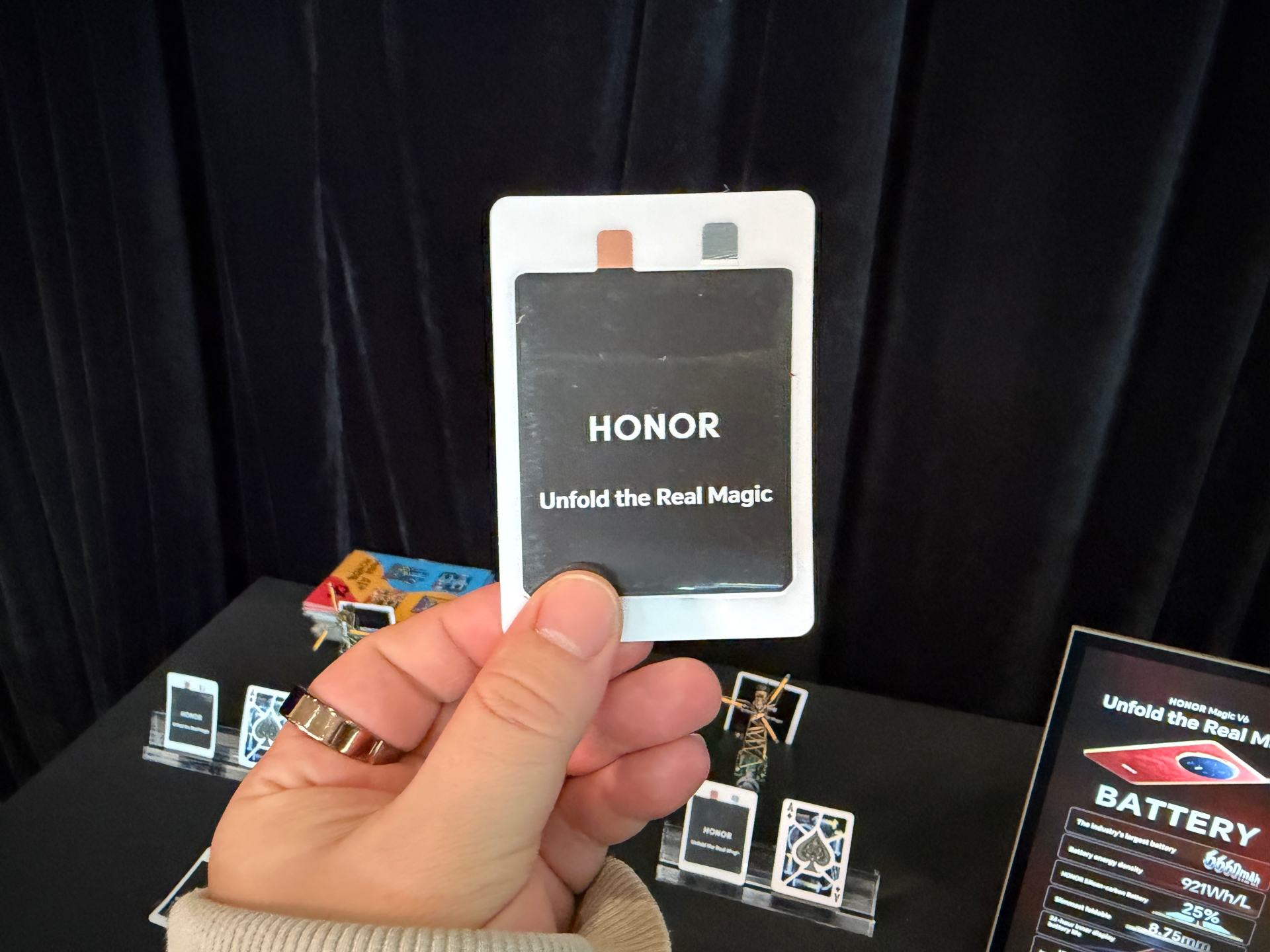 シリコンカーボンブレードバッテリー