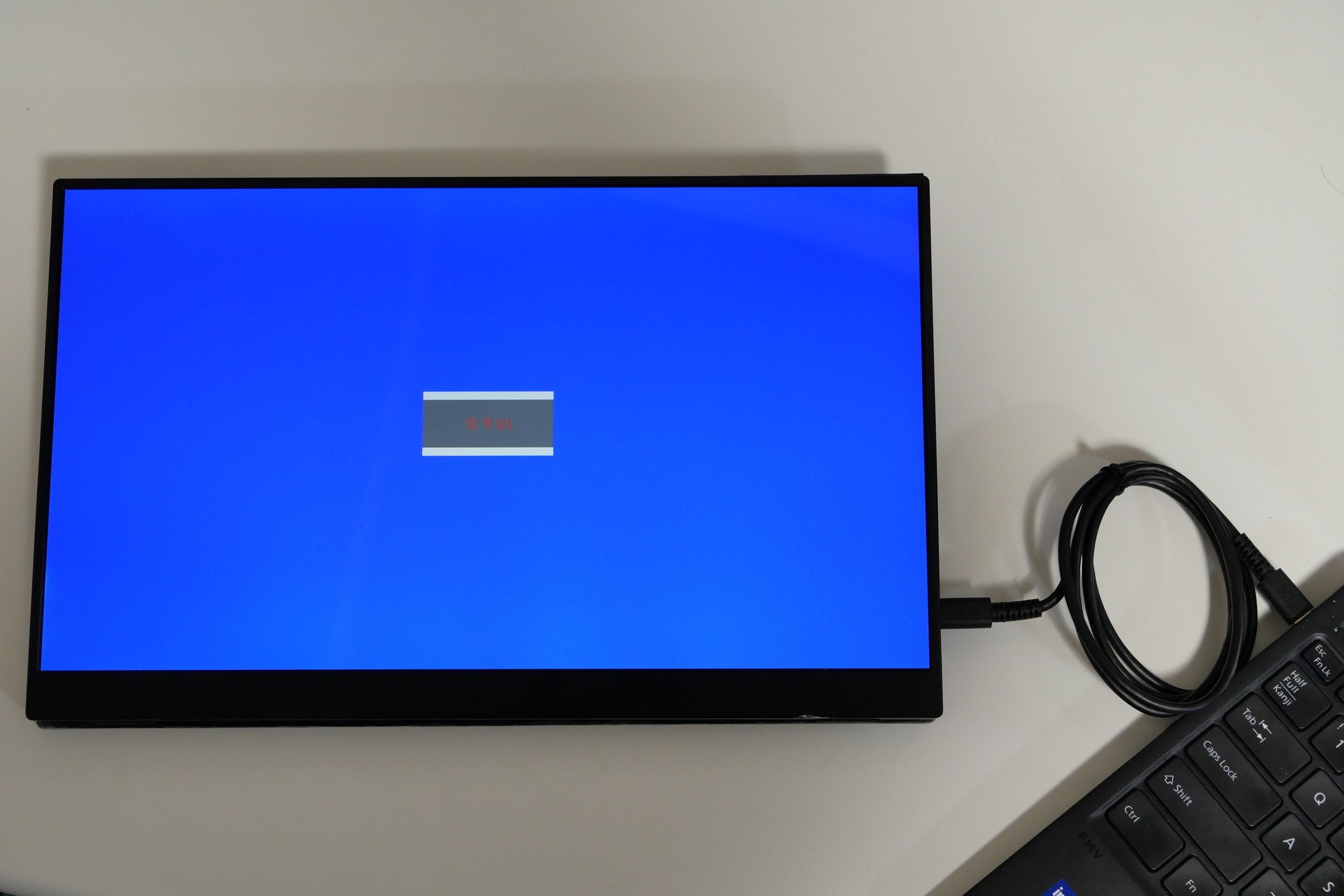 ノートPCのDisplayPort Alternate Mode対応USB Type-Cにこのケーブルを利用してディスプレイを接続しても、映像は表示できない