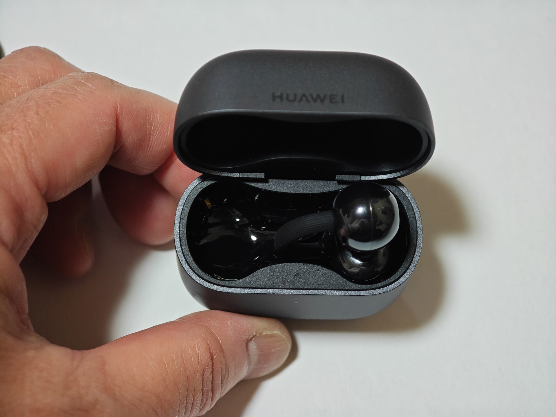 ブリッジを内側にするという、この入れ方が分からなかった……。