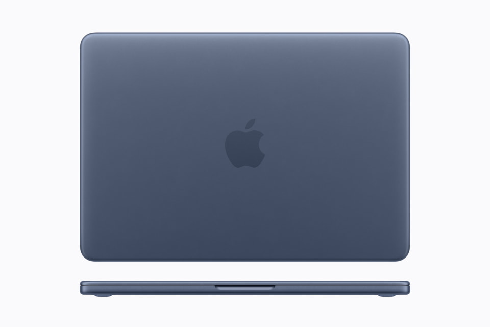 アップル、9.9万円の「MacBook Neo」発表 - ケータイ Watch